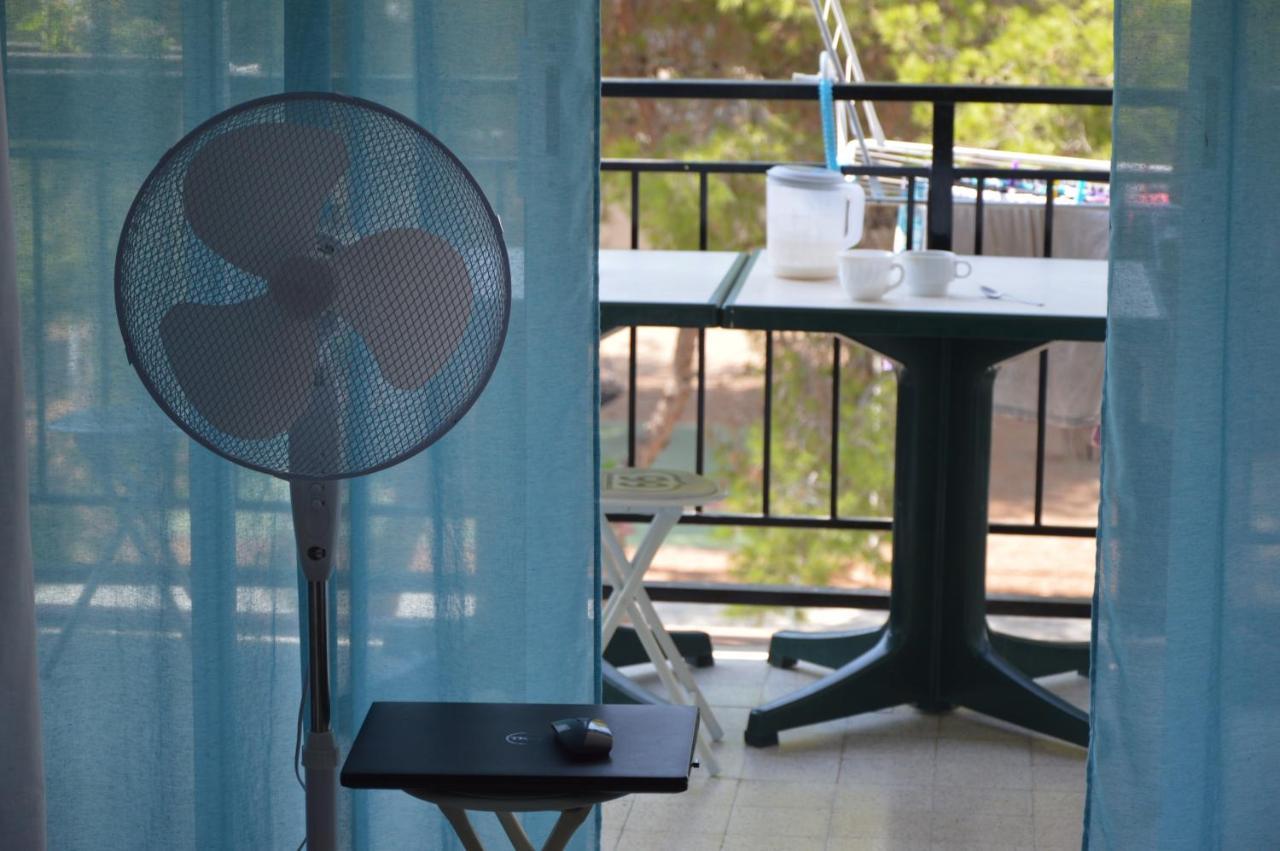 סאלו Habitaciones Compartidas En Un Apartamento מראה חיצוני תמונה