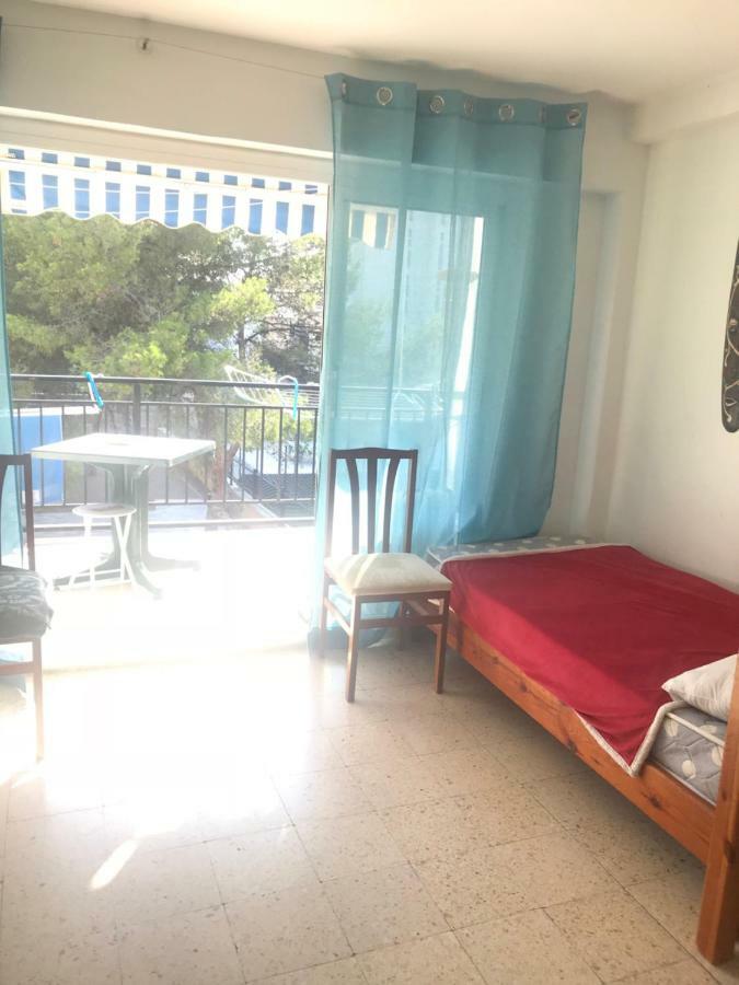 סאלו Habitaciones Compartidas En Un Apartamento מראה חיצוני תמונה