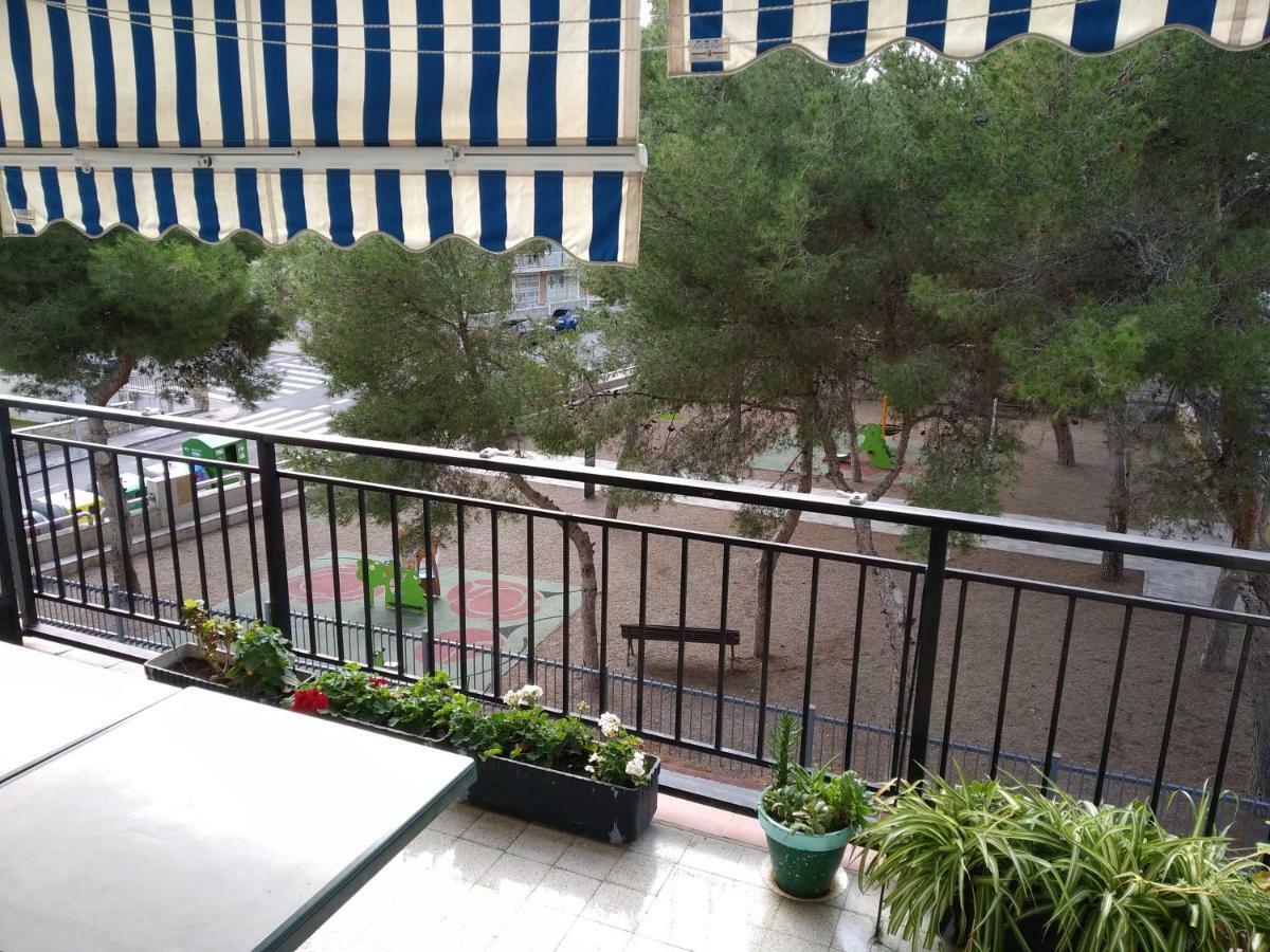 סאלו Habitaciones Compartidas En Un Apartamento מראה חיצוני תמונה