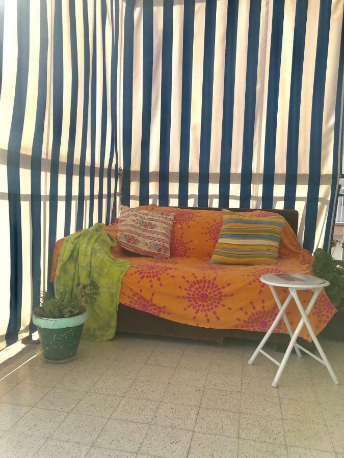 סאלו Habitaciones Compartidas En Un Apartamento מראה חיצוני תמונה