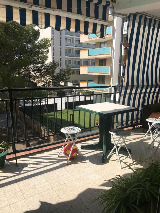 סאלו Habitaciones Compartidas En Un Apartamento מראה חיצוני תמונה